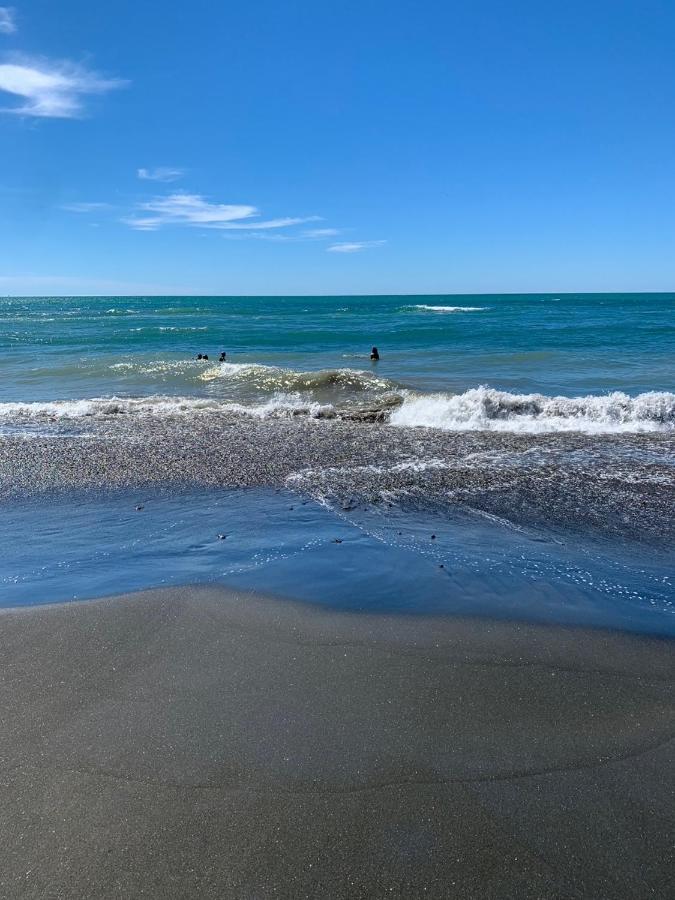 Urenui Beach Bach Exterior foto